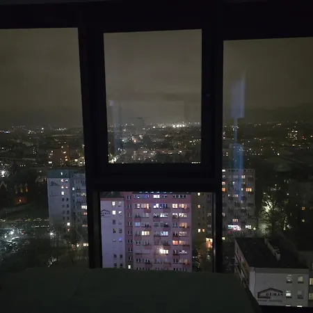 Hanza Tower Ajp Glamour High Floor アパート