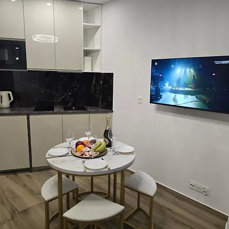 Apartment Hanza Tower Ajp Glamour High Floor