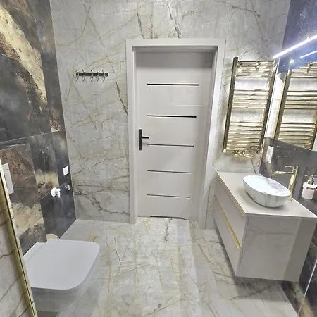 Hanza Tower Ajp Glamour High Floor *