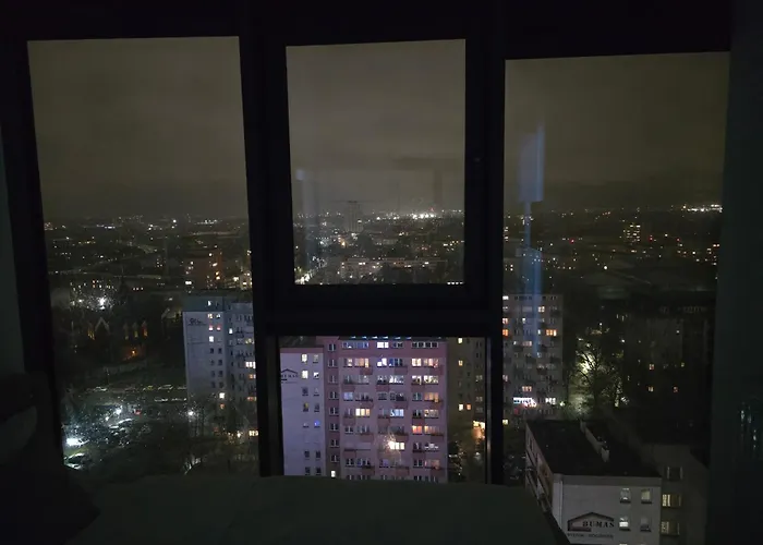 Hanza Tower Ajp Glamour High Floor アパート