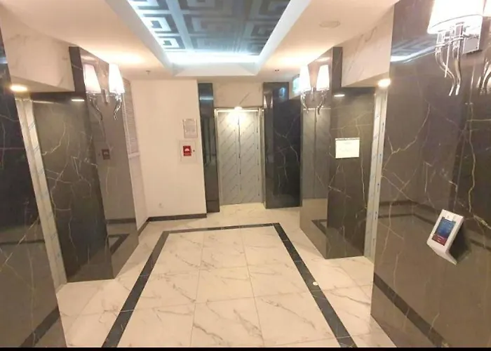 Hanza Tower Ajp Glamour High Floor *