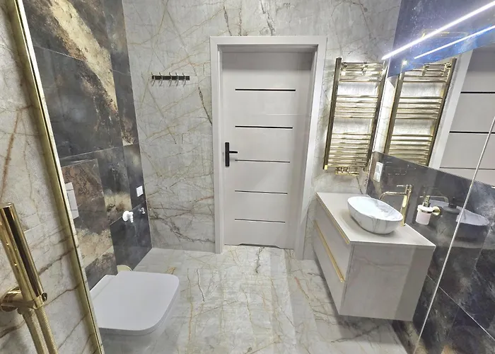 Hanza Tower Ajp Glamour High Floor *