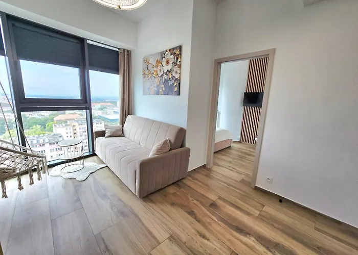 Hanza Tower Ajp Glamour High Floor *